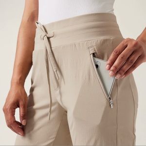 Athleta Trekkie North Jogger,  Size 2